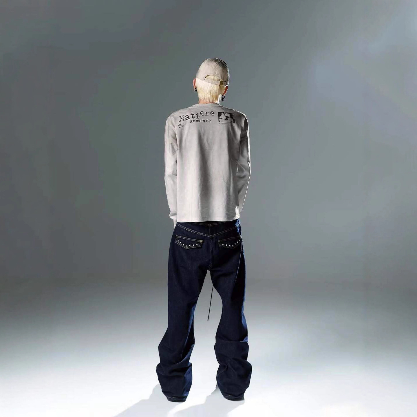 秋・冬の原宿風レトロなデザインの、男女兼用、丸襟、長袖プルオ - Men'S Fashion T Shirts のレビューと価格