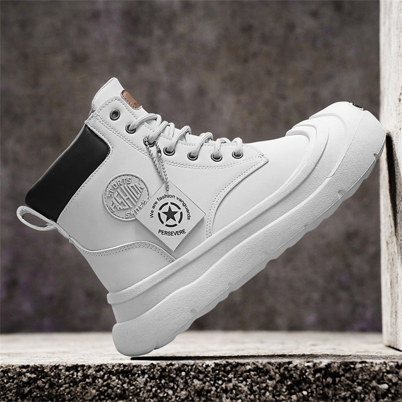 ショート丈アンクルブーツ　おしゃれで快適なハイカットメンズス - Mens Fashion Trainers のレビューと価格